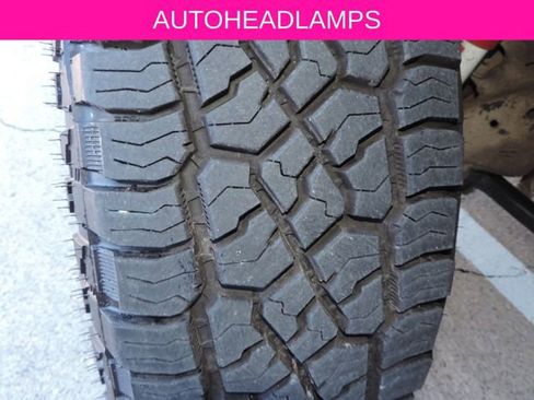 Used 2024 GMC Sierra 2500 AT4 w/ AT4 Premium Plus Package AWD/4WD image 13