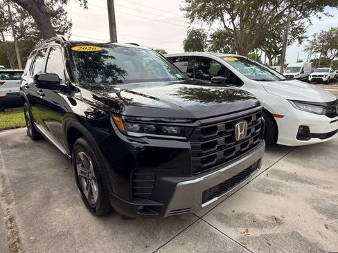 Used 2026 Honda Pilot EX-L image 4