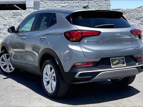 Used 2025 Buick Encore GX Preferred AWD/4WD image 10