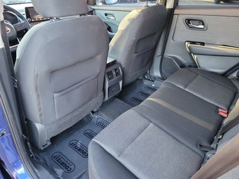 Certified 2021 Nissan Rogue SV image 14