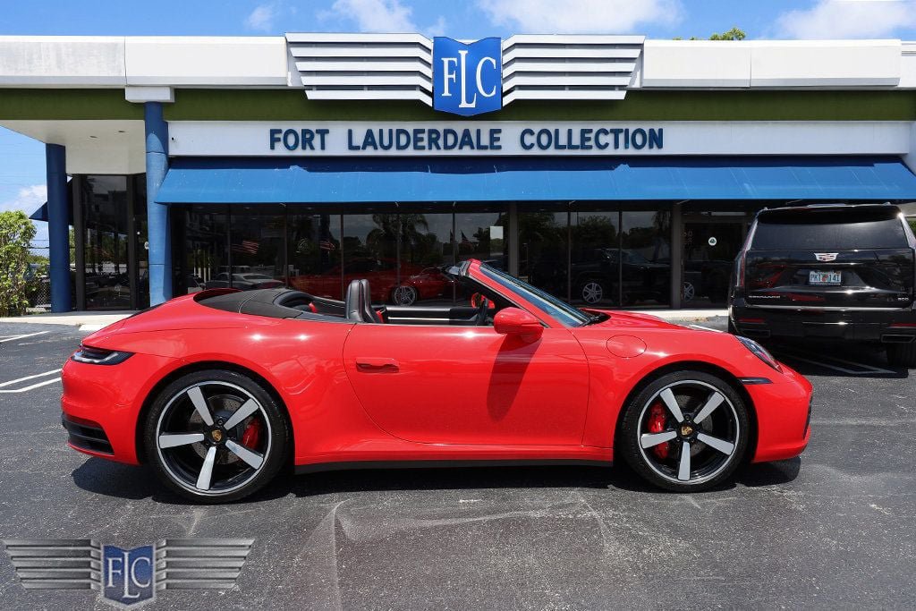 Used 2021 Porsche 911 Carrera S RWD image 2