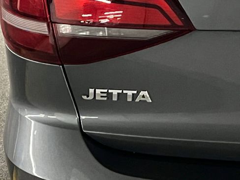 Used 2017 Volkswagen Jetta S image 30