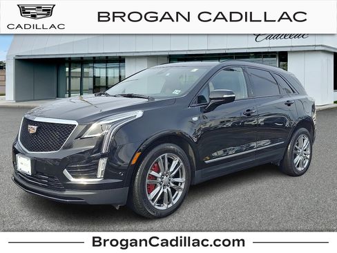 Certified 2023 Cadillac XT5 Sportv w/ Technology Package image 1