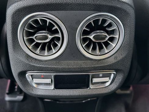 Used 2021 Mercedes-Benz G 550 w/ G Manufaktur Interior Package image 18