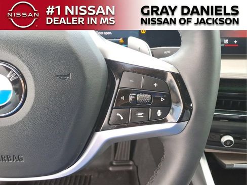 Used 2025 BMW 330i Sedan RWD image 14
