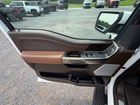 Used 2025 Ford F150 King Ranch AWD/4WD image 6
