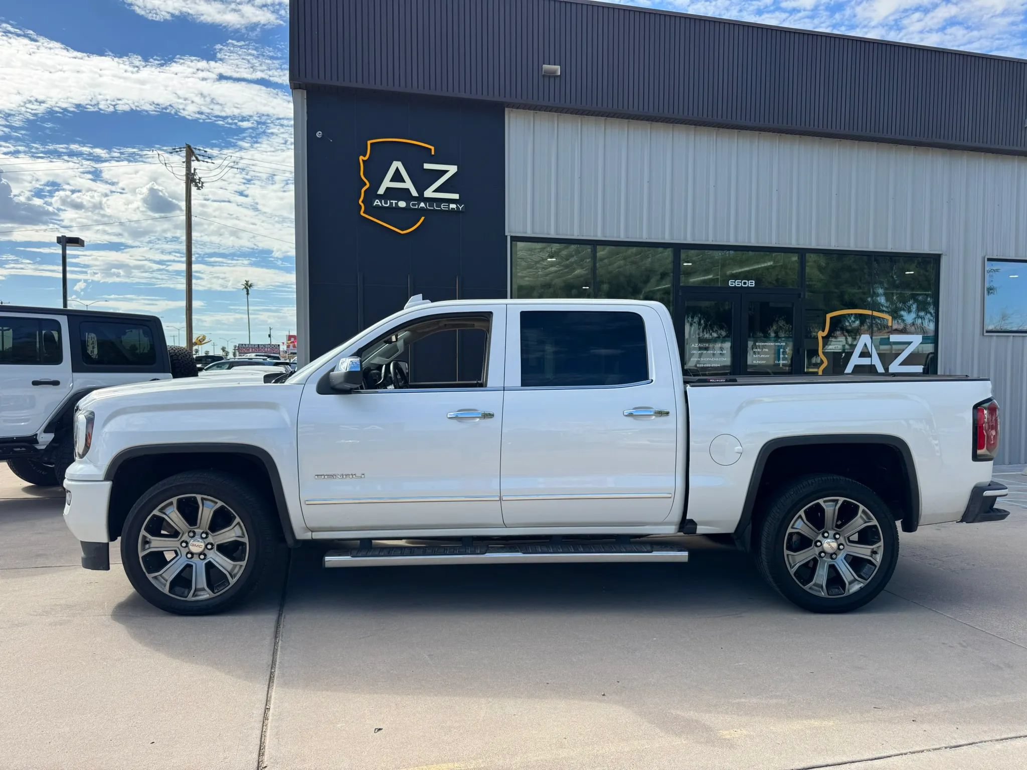 Used 2017 GMC Sierra 1500 Denali AWD/4WD image 8
