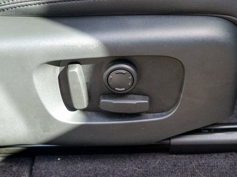 Used 2022 Land Rover Range Rover Sport SE image 38