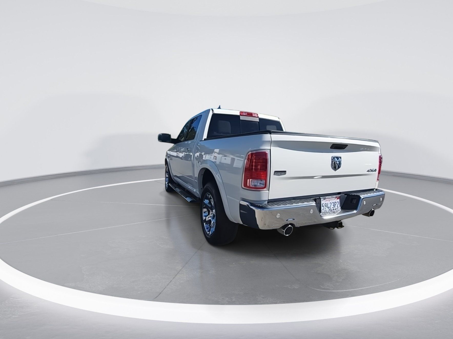 Certified 2018 RAM 1500 Laramie w/ Convenience Group AWD/4WD image 9
