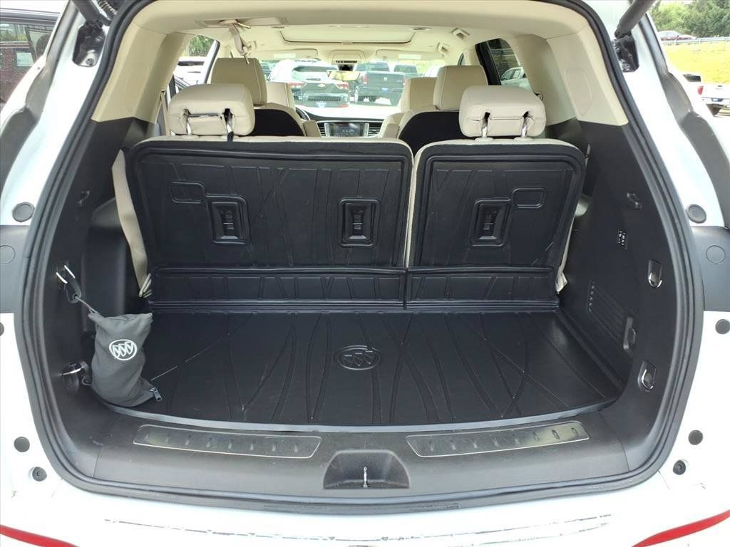 Used 2023 Buick Enclave Avenir w/ Trailering Package, 5000 lbs. AWD/4WD image 19