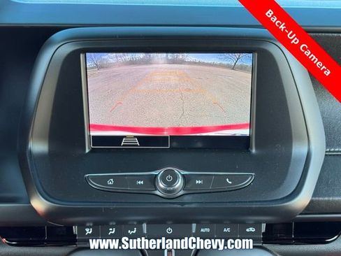 Used 2021 Chevrolet Camaro LT image 28