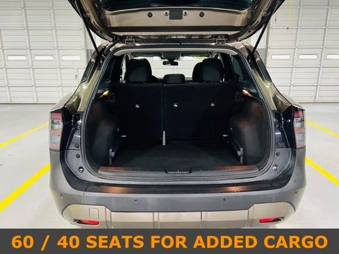 Used 2025 Nissan Kicks SV FWD image 10