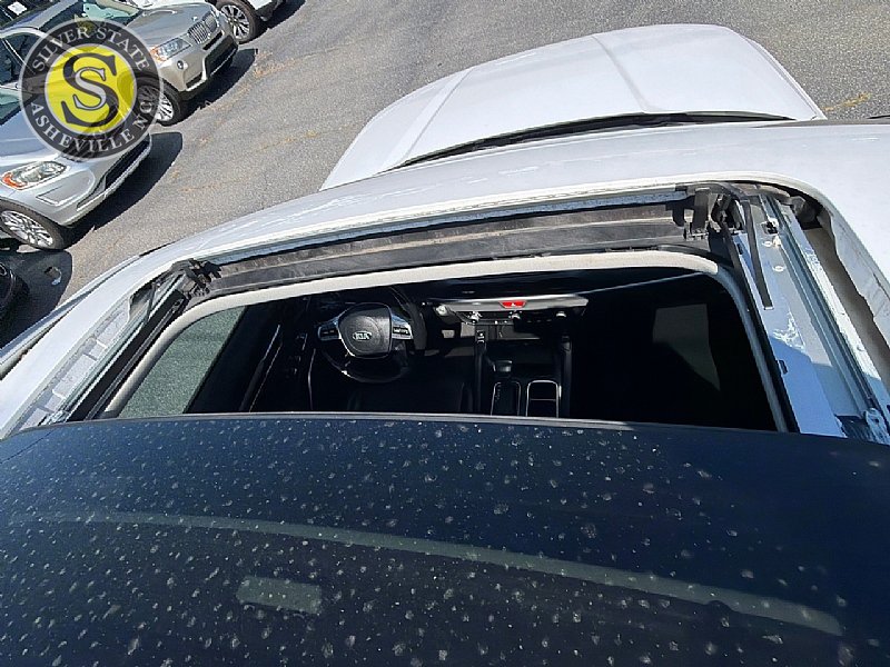 Used 2021 Kia Telluride S AWD/4WD image 29