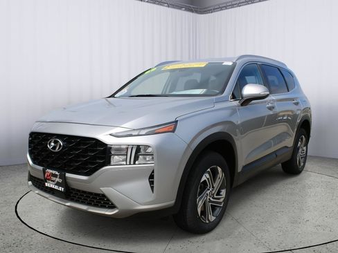 Used 2023 Hyundai Santa Fe SEL image 4