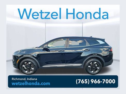Used 2026 Kia Sportage LX w/ LX Convenience Package AWD/4WD image 1