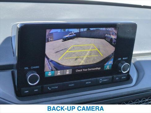 Used 2025 Honda Accord SE image 18