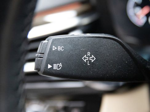 Used 2019 BMW 640i Gran Turismo xDrive image 67