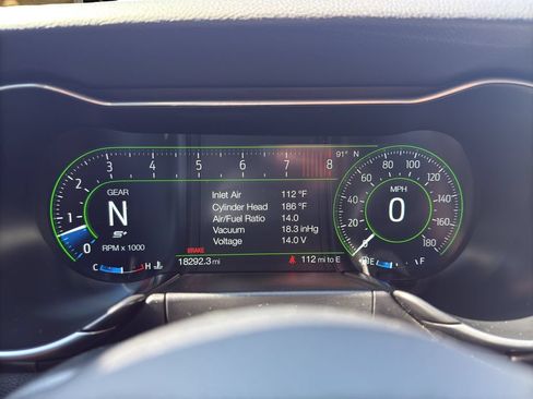 Used 2022 Ford Mustang Mach 1 w/ Mach 1 Handling Package RWD image 30