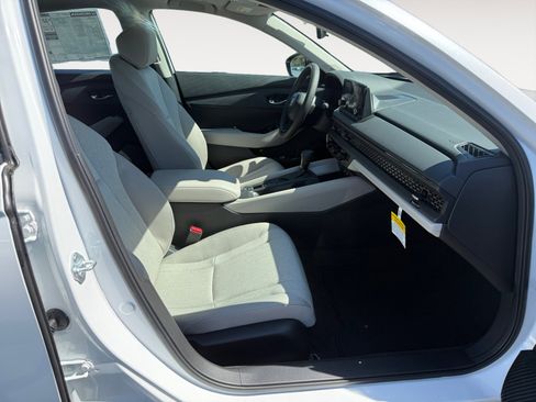 New 2025 Honda Accord SE image 19
