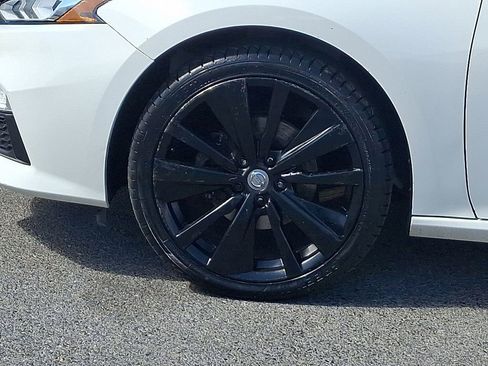 Used 2020 Nissan Altima 2.5 SR image 10