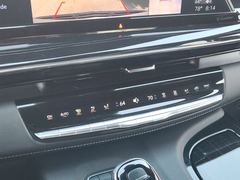 Used 2024 Cadillac Escalade Sport w/ LPO, ONYX Package AWD/4WD image 13