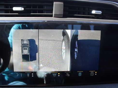 Used 2023 GMC Sierra 1500 Denali w/ Technology Package image 39