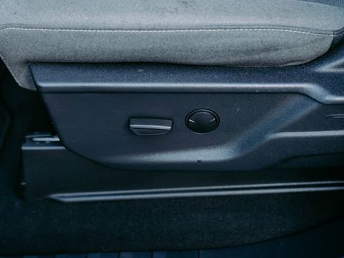 Used 2024 Ford F350 XLT image 16