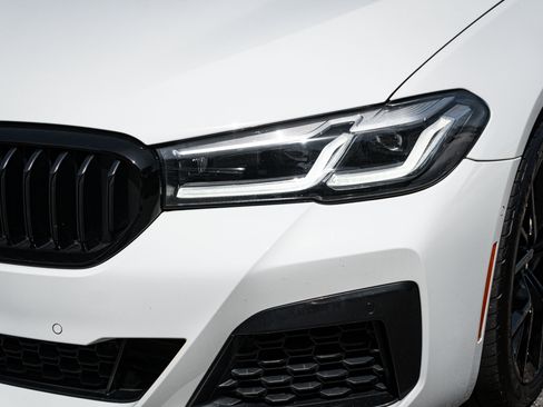 Used 2021 BMW 540i w/ M Sport Package RWD image 6
