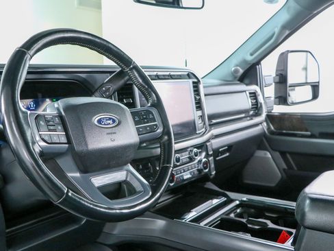 Used 2024 Ford F450 Lariat w/ Lariat Ultimate Package AWD/4WD image 25