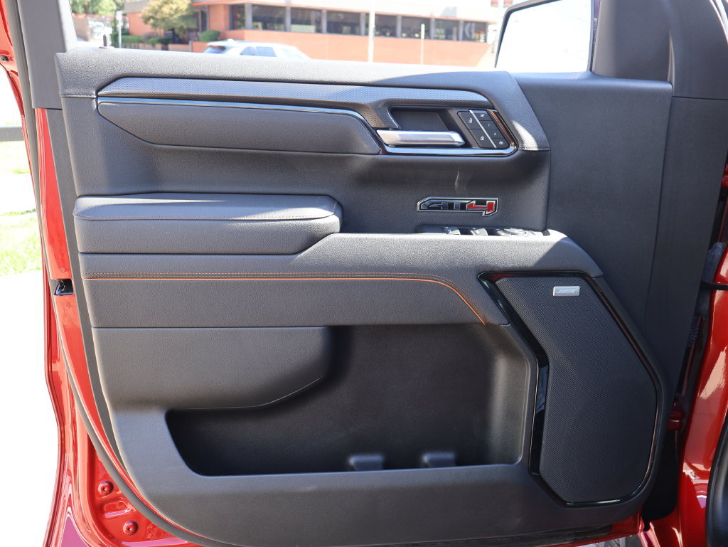 Certified 2025 GMC Sierra 1500 AT4 w/ AT4 Premium Package AWD/4WD image 35