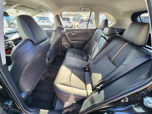 Used 2024 Toyota RAV4 Adventure image 16