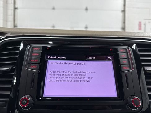 Used 2019 Volkswagen Beetle 2.0T Final Edition SEL image 32