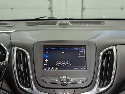 Certified 2022 Chevrolet Equinox LT AWD/4WD image 19