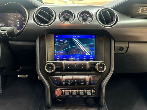 Used 2020 Ford Mustang Shelby GT500 w/ Technology Package image 20