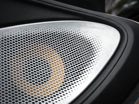 Used 2022 McLaren GT RWD image 19