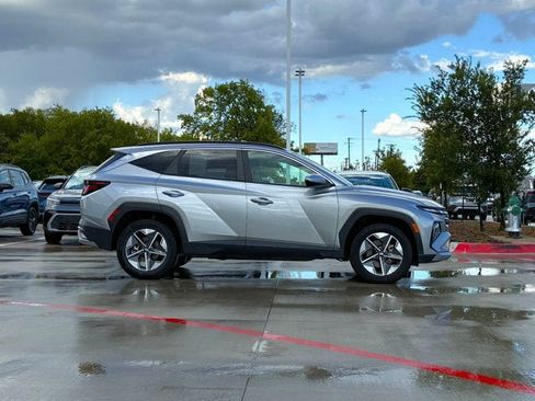 Used 2025 Hyundai Tucson SEL AWD/4WD image 9