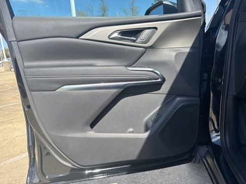 New 2026 Chevrolet Traverse LT w/ Driver Confidence Package image 28