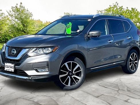 Used 2018 Nissan Rogue SL w/ Premium Package image 12