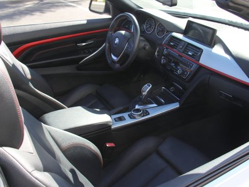 Used 2014 BMW 428i Convertible image 11