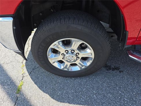 Used 2026 RAM 2500 Big Horn AWD/4WD image 10