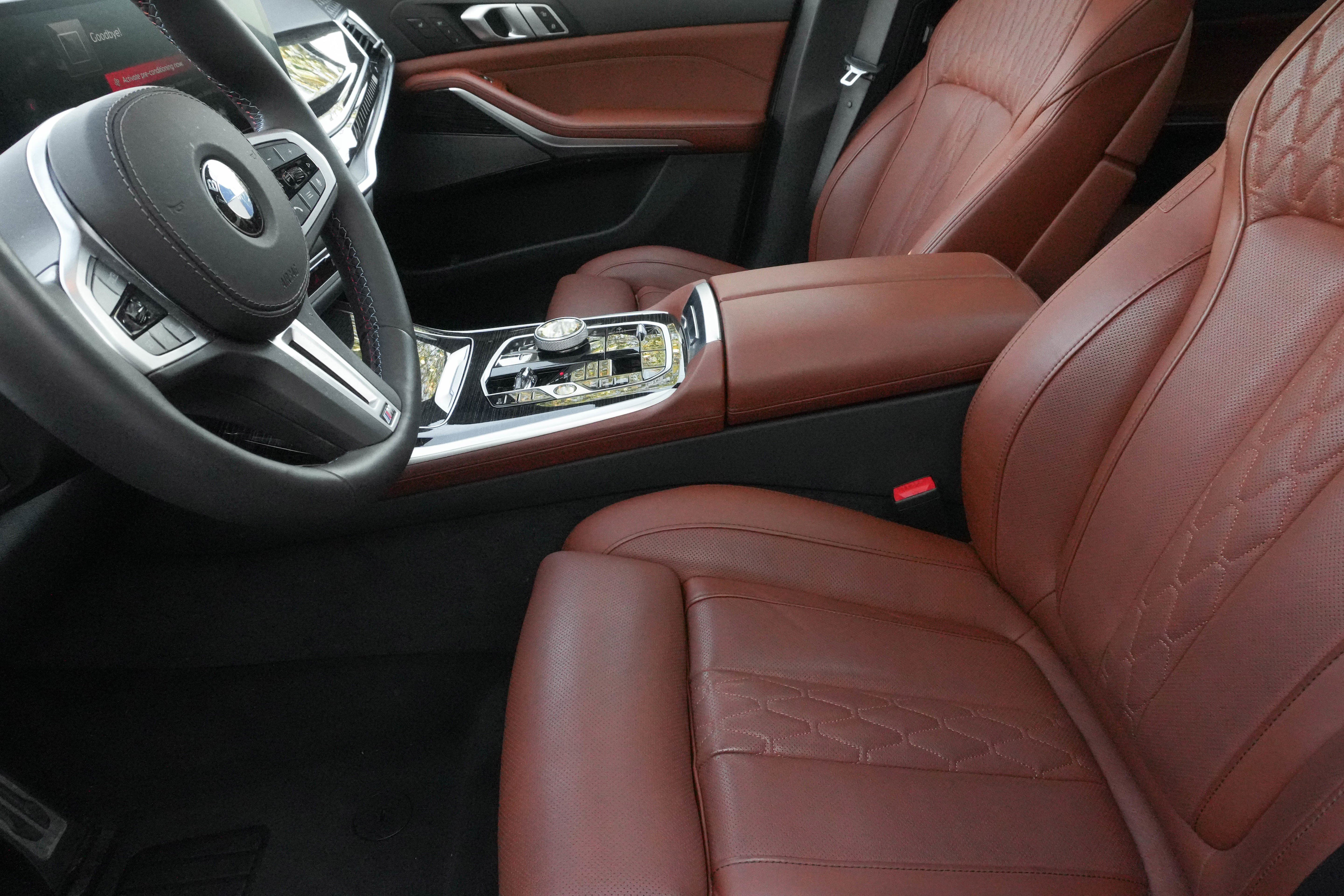 Used 2026 BMW X7 M60i AWD/4WD image 11