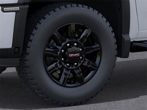 New 2025 GMC Sierra 2500 AT4 w/ Max Trailering Package image 9