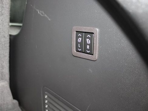 Certified 2024 Buick Enclave Premium image 26