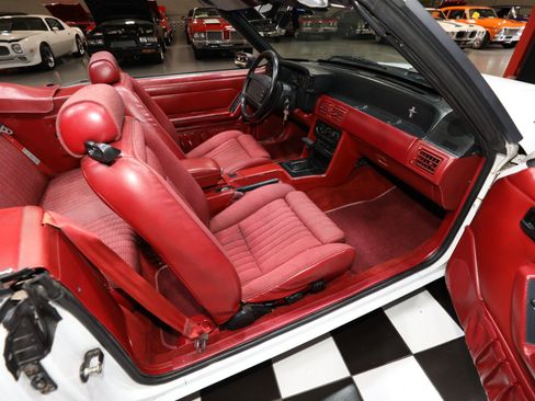Used 1991 Ford Mustang LX RWD image 49