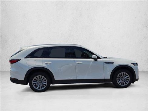 Used 2024 MAZDA CX-90 Plug-In Hybrid w/ Preferred AWD/4WD image 4