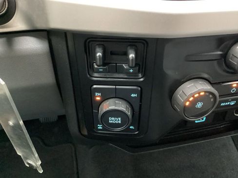 Used 2024 Ford F250 XL w/ STX Appearance Package image 58