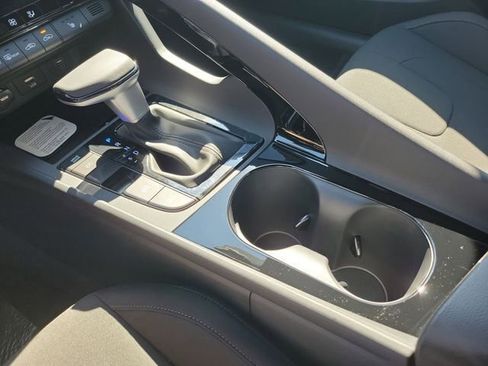 New 2026 Hyundai Elantra SEL Sport Premium image 14