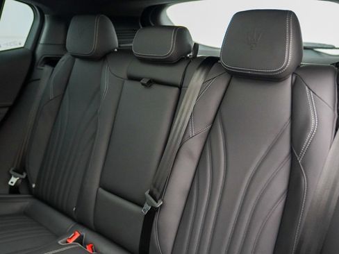 New 2025 Maserati Grecale Modena image 23