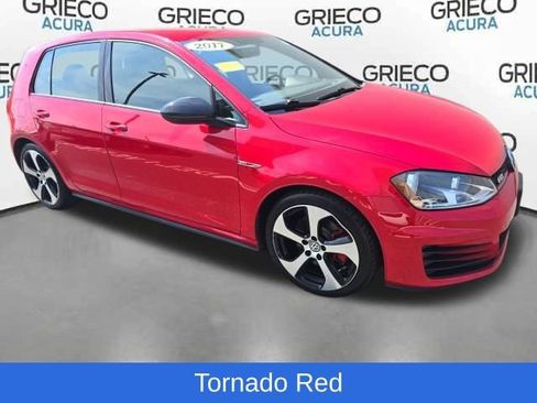 Used 2017 Volkswagen Golf 4-Door FWD image 1