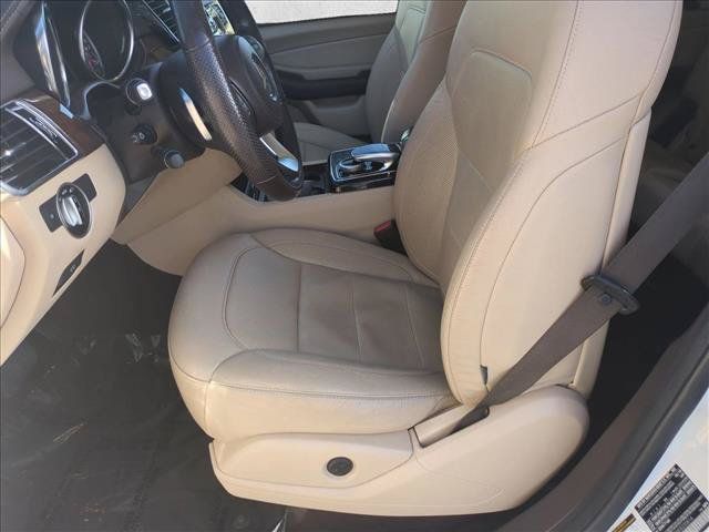Used 2019 Mercedes-Benz GLS 450 4MATIC image 17